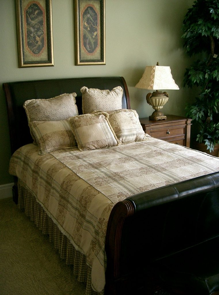 home décor, interior design, bedroom